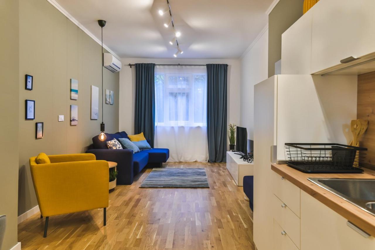 Pieces Of Nature In A Stylish One-Bedroom Flat By Flat Mаnager 소피아 외부 사진